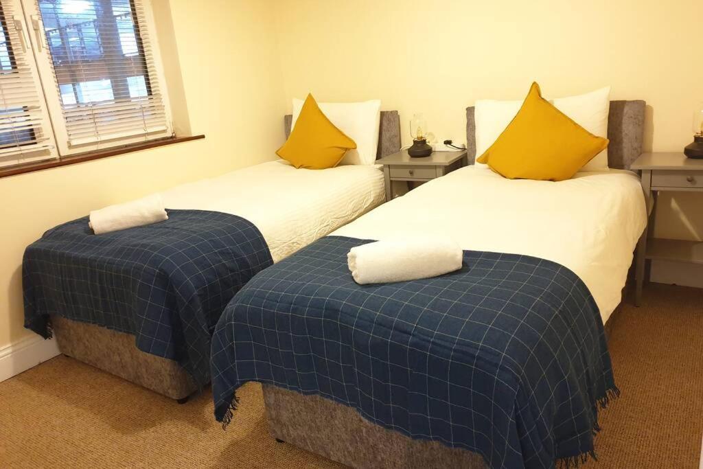 Large 3 Bed, Galway City Centre公寓 外观 照片